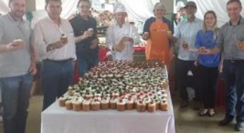 Feira de pequenas frutas confirma sucesso em Vacaria