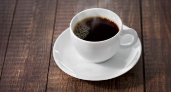 Café: NY opera praticamente estável nesta manhã de 2ª feira após cair mais de 4% na última semana